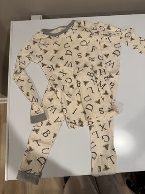 Burt's Bees ABCs Pajamas Sz 7